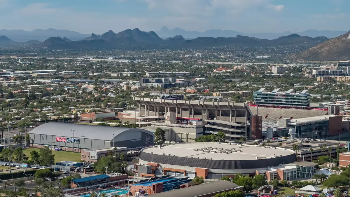 Parking Arizona State Sun Devils at Hawaii Rainbow Warriors Mens Basketball