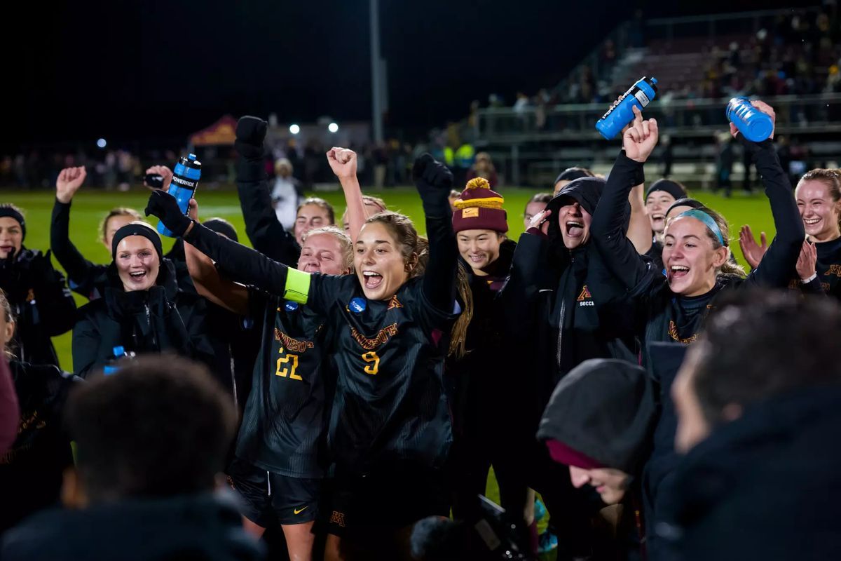 NCAA Womens Soccer Chapel Hill - Third Round (Minnesota vs North Carolina)