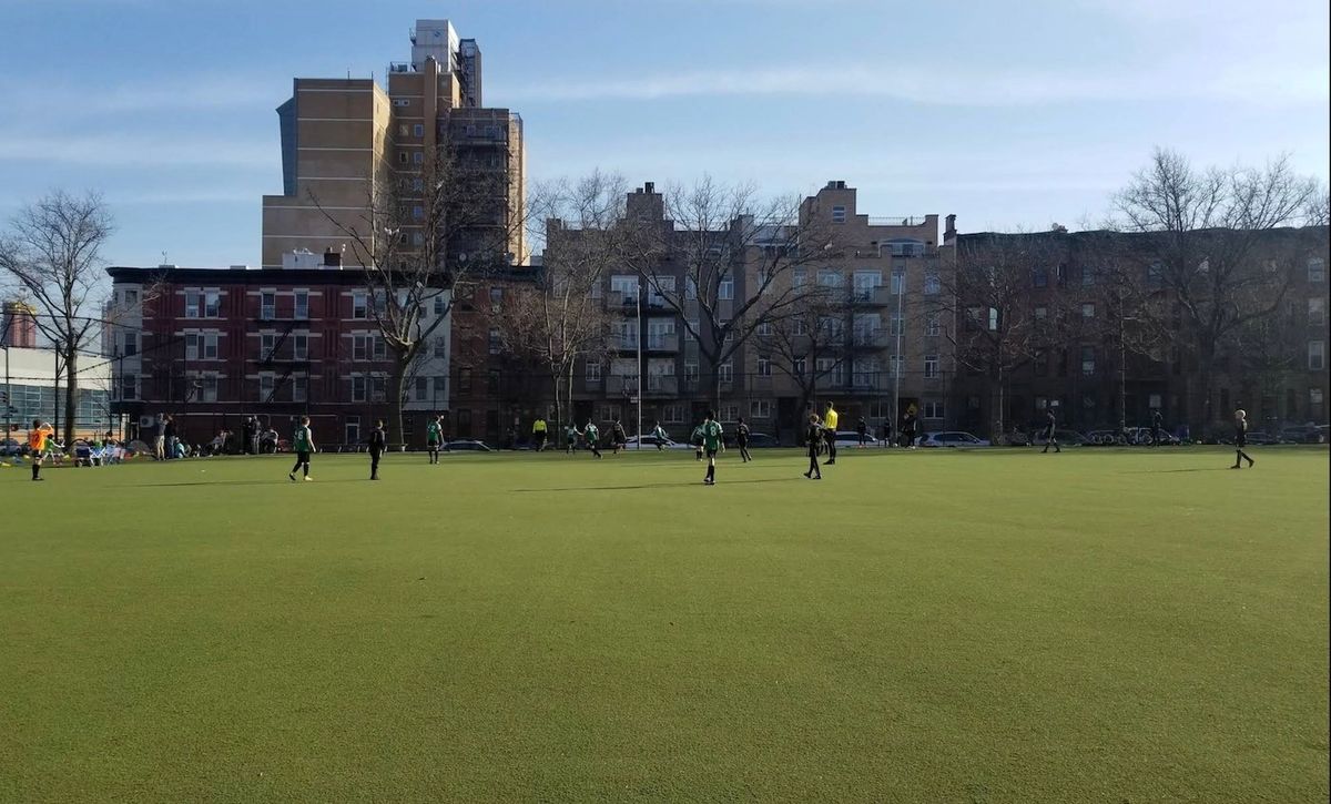 Parking Moses - Play - Miami