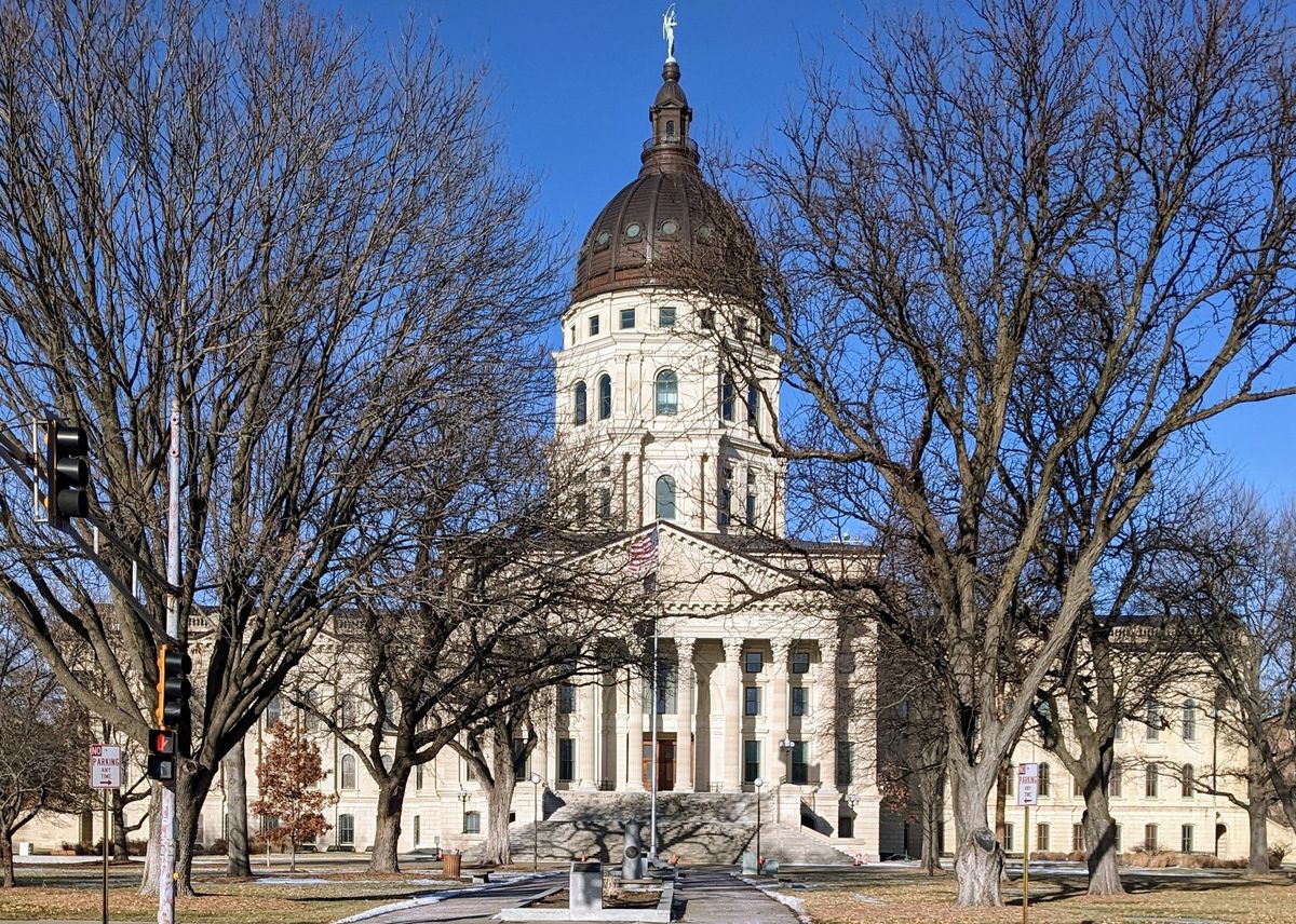 Kansas Suffragist Memorial Mural Dedication