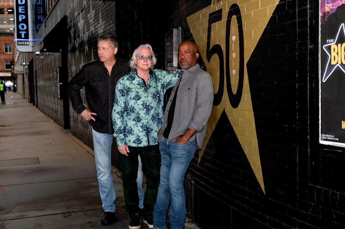 Parking Howl Owl Howl featuring Darius Rucker, Mike Mills and Steve Gorman (16+)