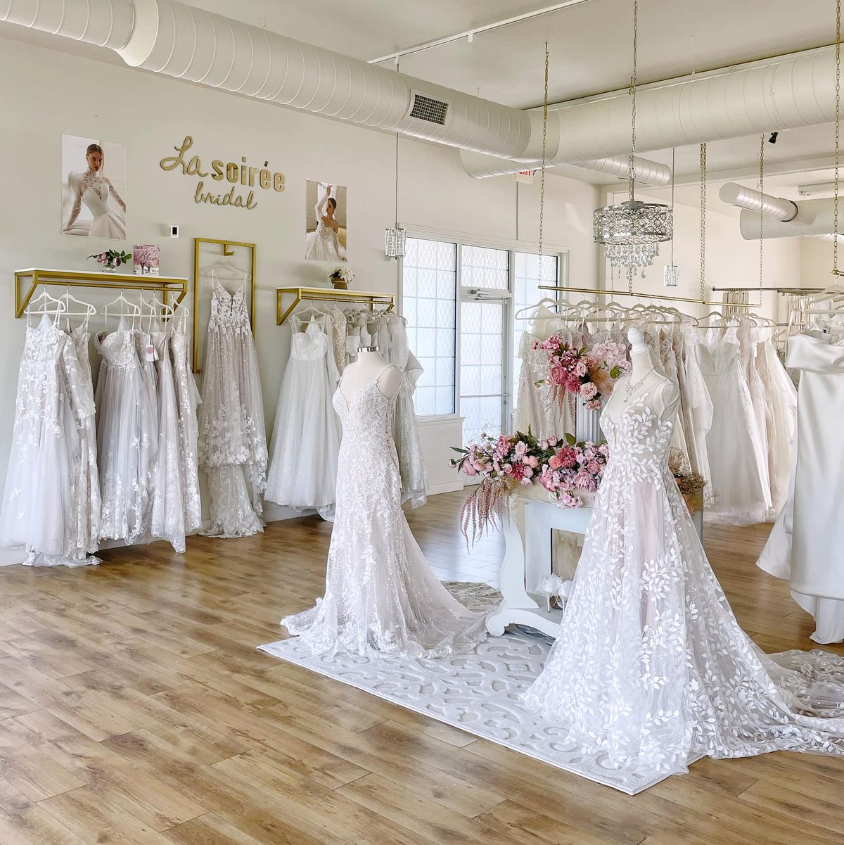 Wedding gowns - SAMPLE SALE