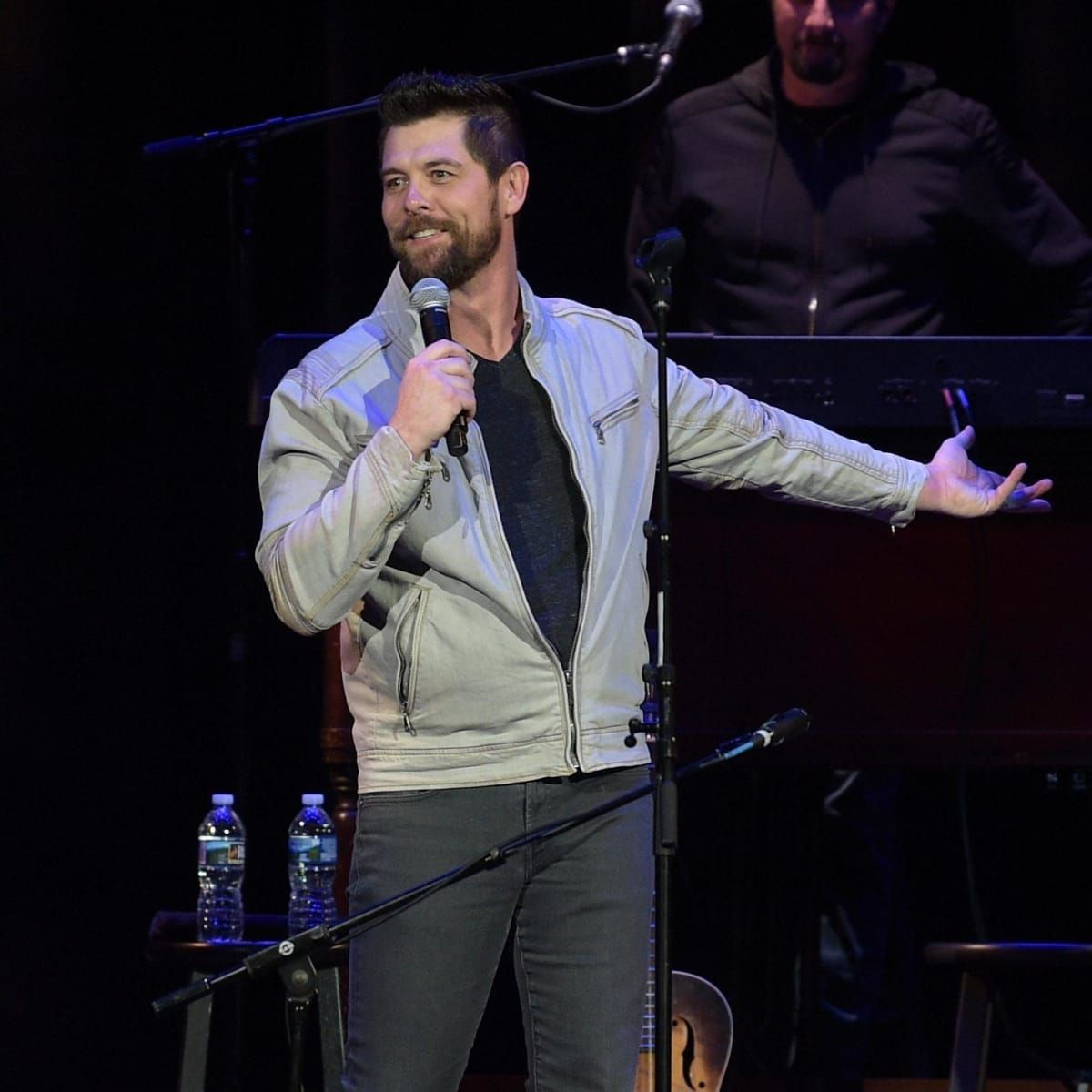 Jason Crabb at Pines Theater - TX