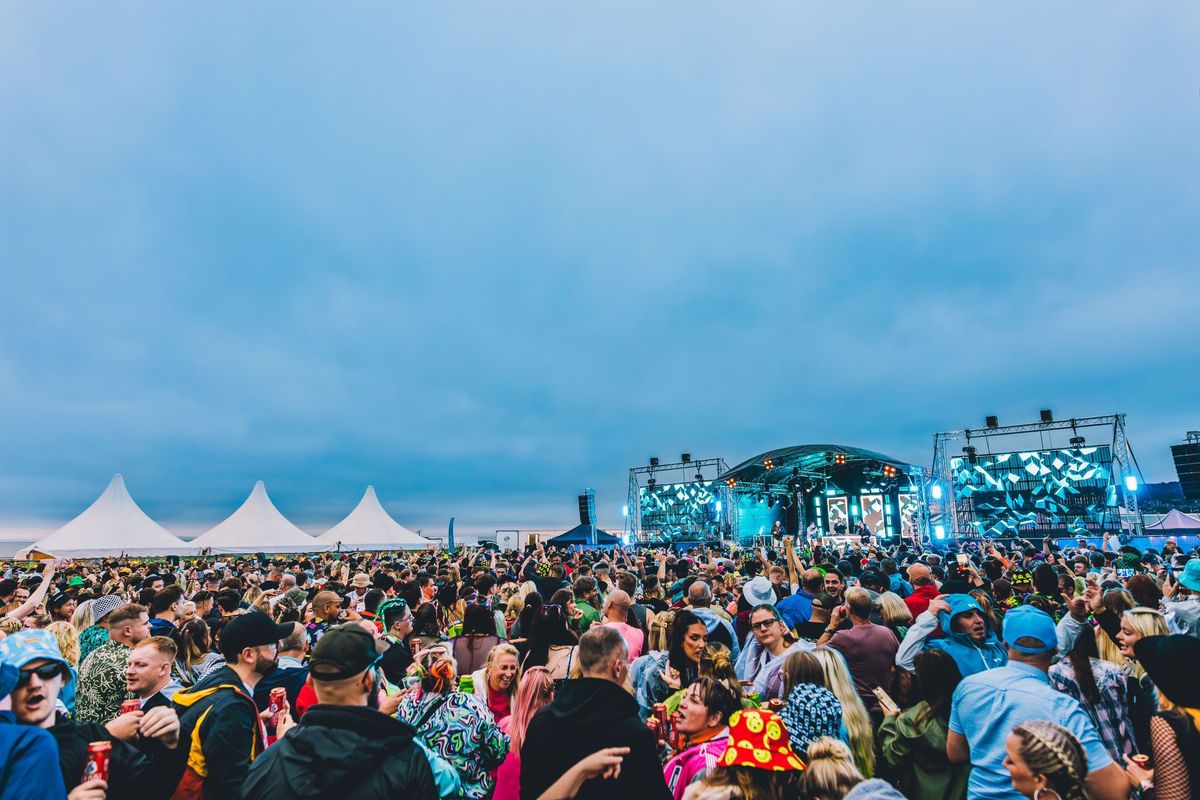 Clubland Live On The Beach 2025 - Weston Super Mare \ud83c\udfd6\ufe0f 