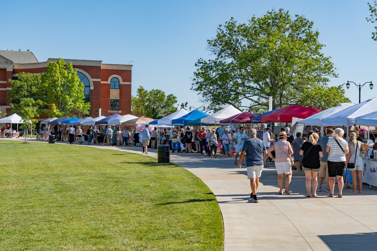 Sip & Shop in Downtown Olathe