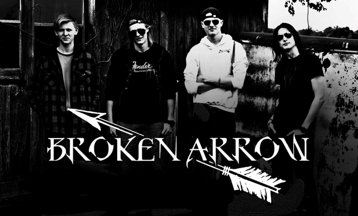 Broken Arrow @ Replay Sports Bar and Grill