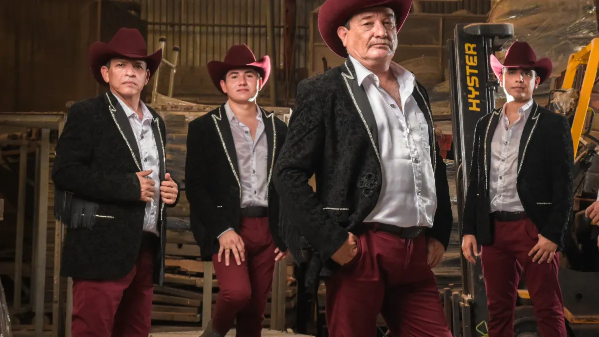 Su Majestad La Brissa in Phoenix