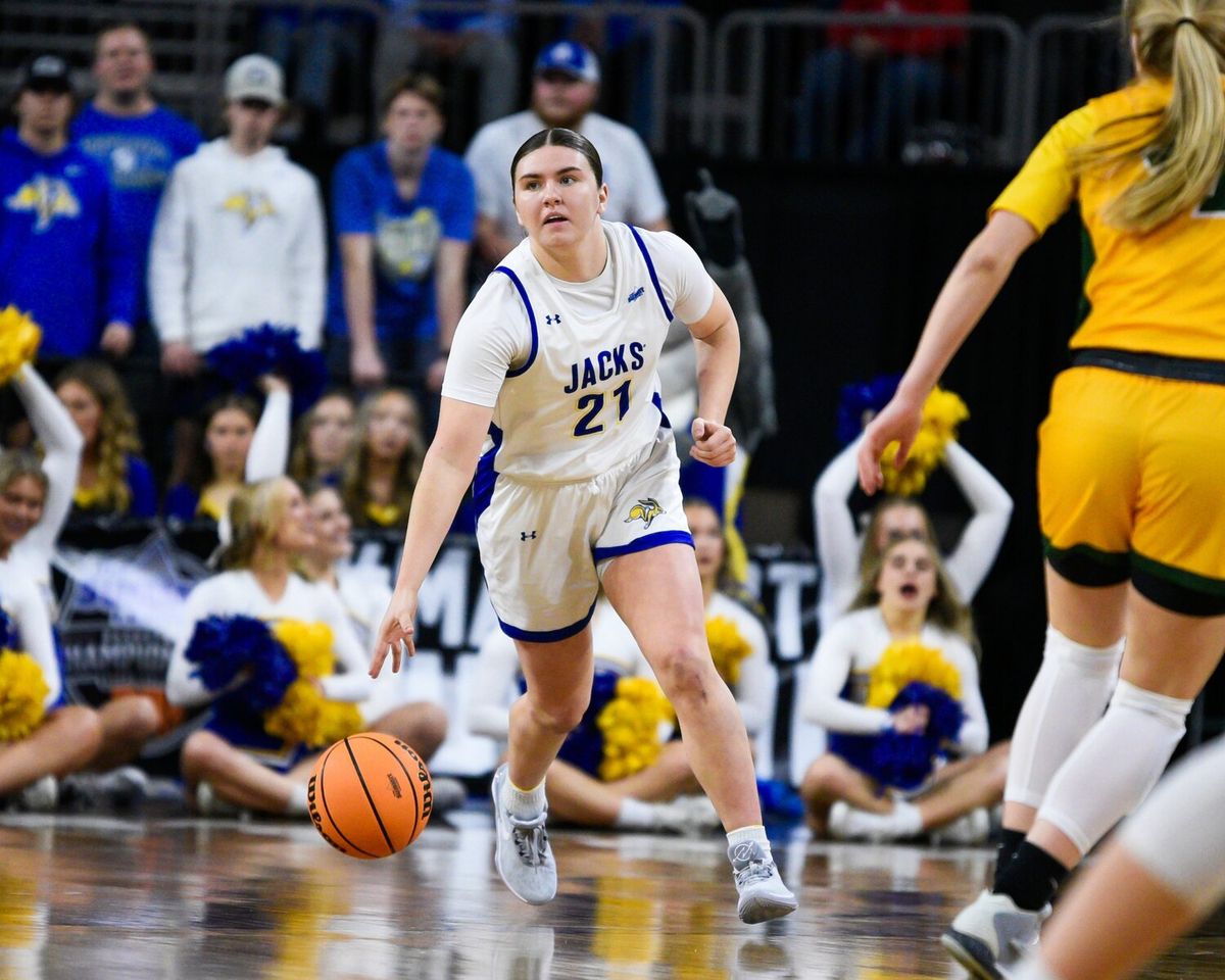 South Dakota State Jackrabbits at North Dakota State Bison Womens Basketball