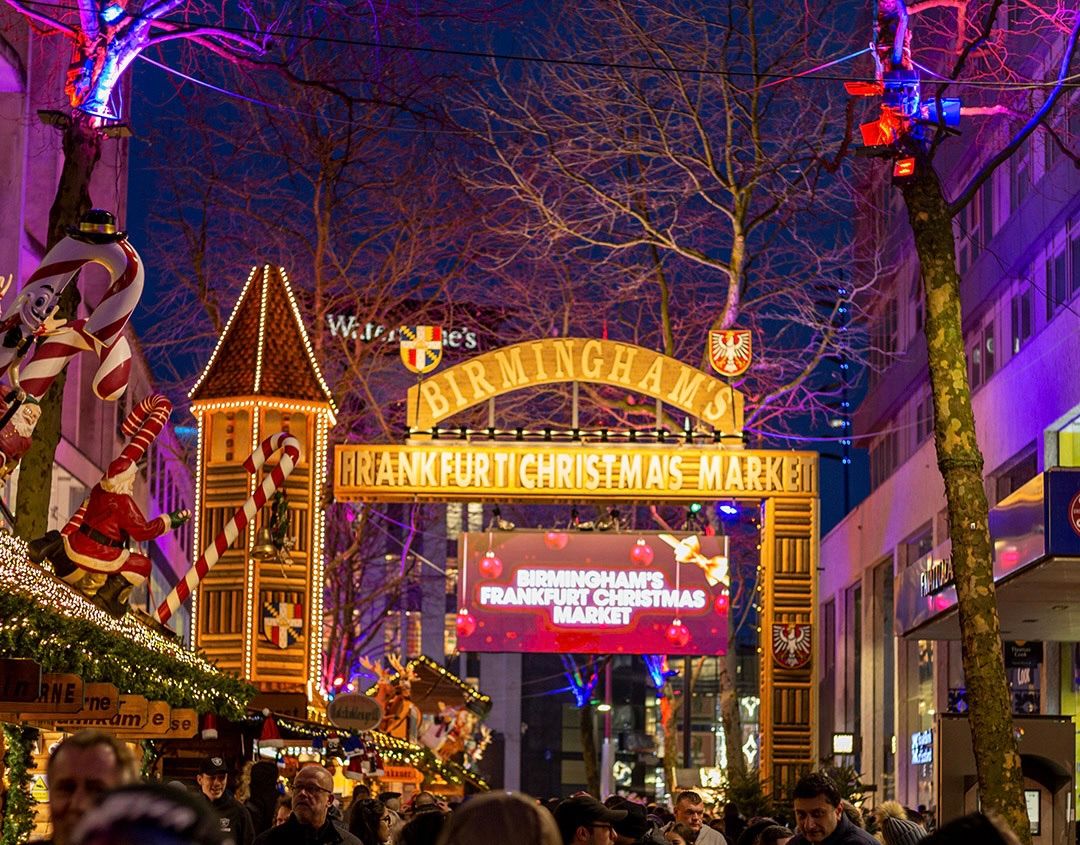 Minibus to Birmingham Frankfurt Christmas Market & More. 