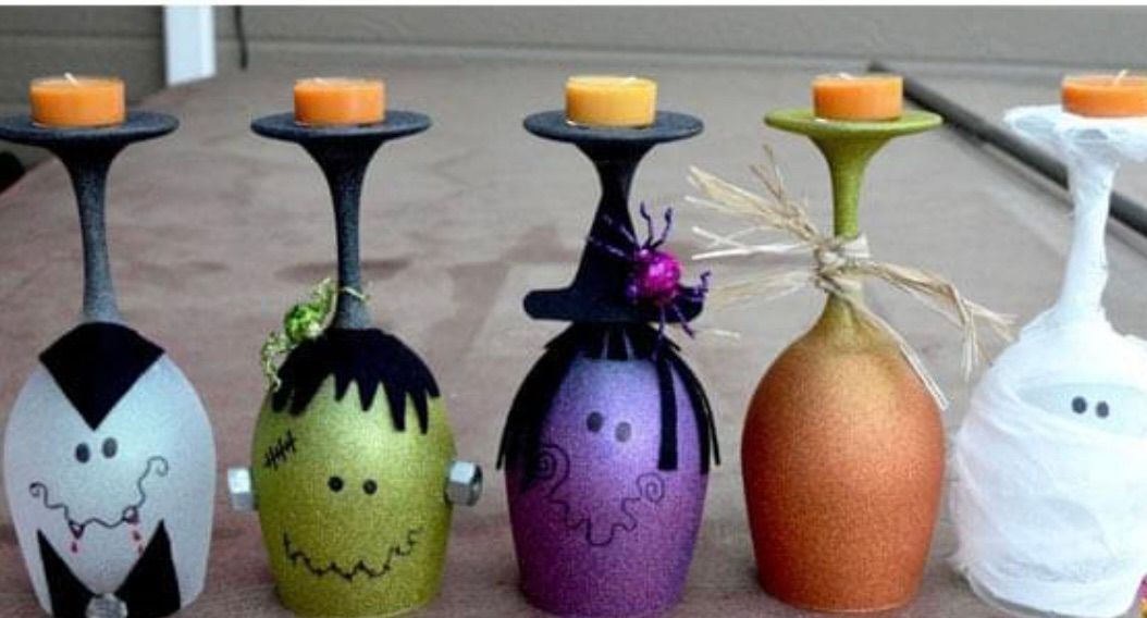 Halloween painted wine glasses or wooden block option 