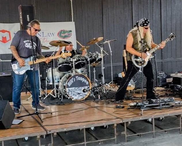 AmVets post 444 welcomes Bill's Toupee Band ! 