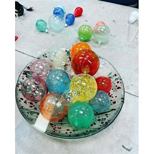 1150 INTRO TO GLASSBLOWING: ORNAMENTS