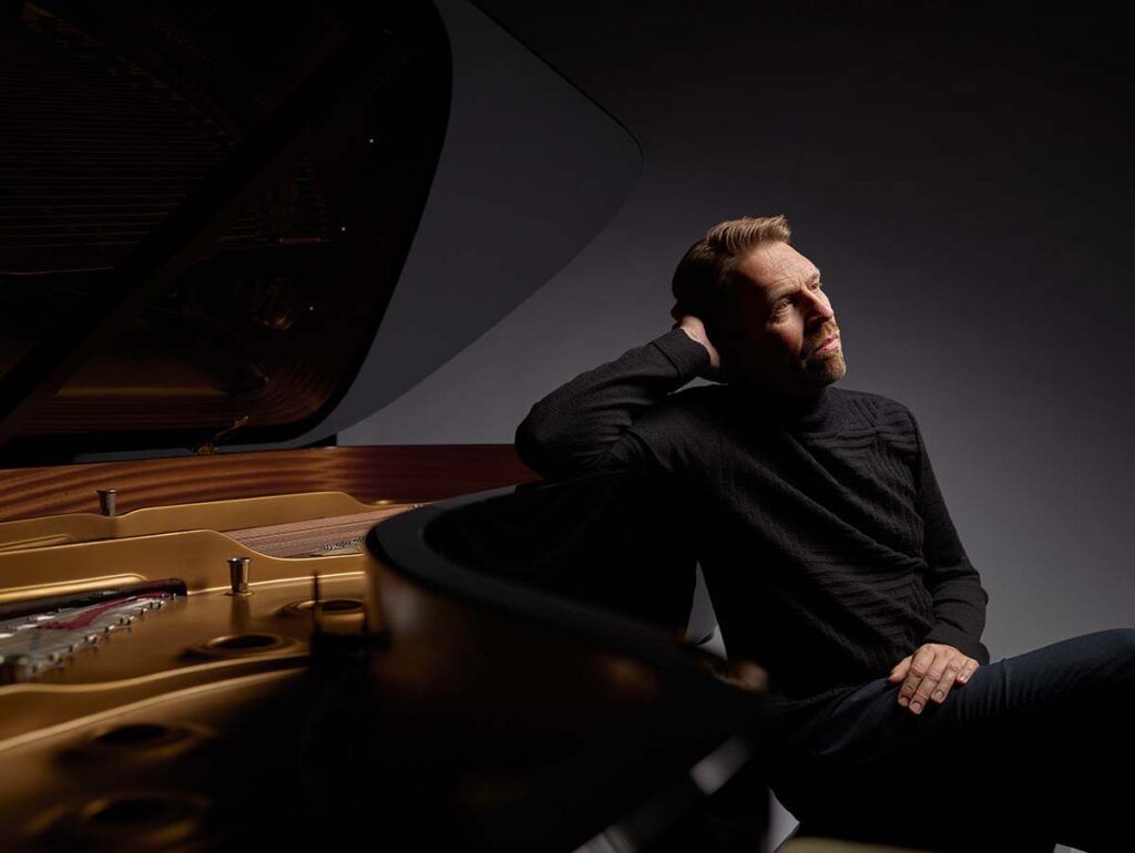 Atlanta Symphony Orchestra: Robert Spano & Conrad Tao - America @ 250: Bernstein