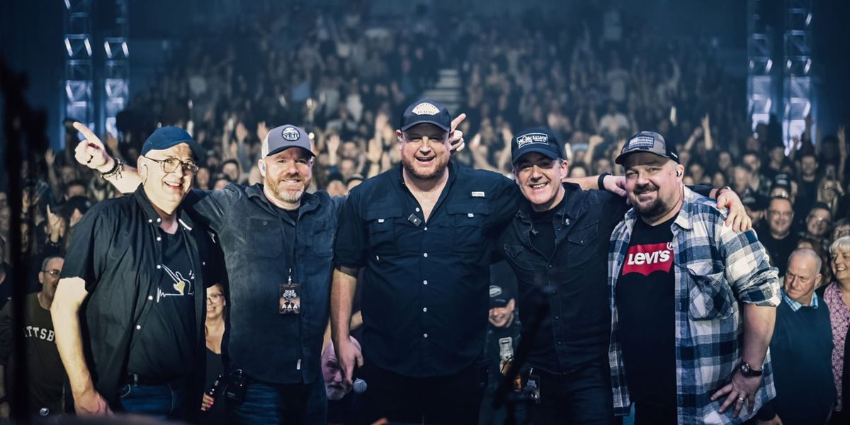 Luke Combs UK at The Vogue