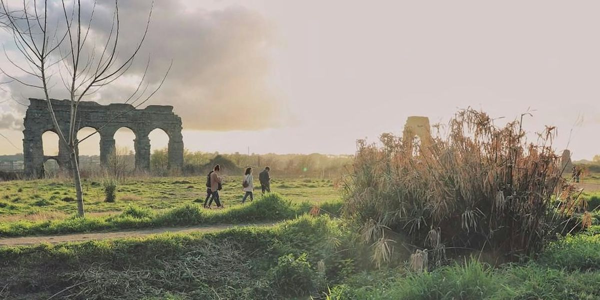 Tramonto sugli Acquedotti di Roma Antica - visita guidata a piedi