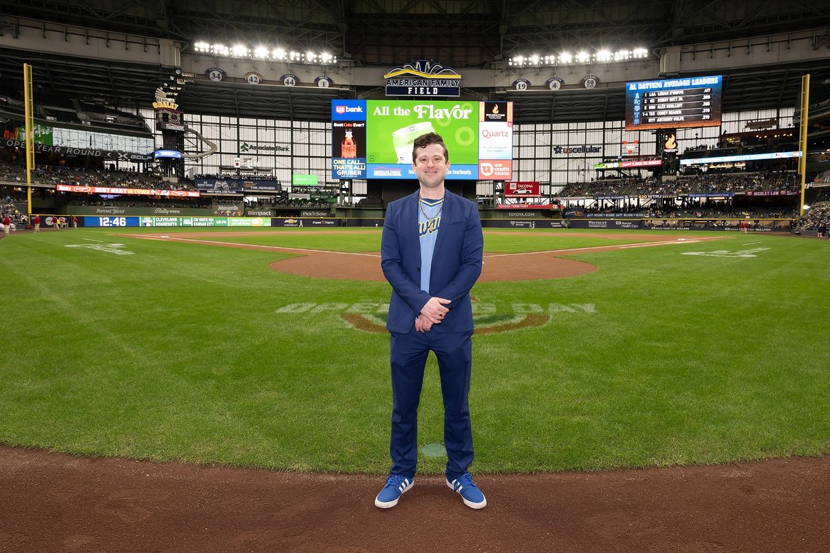 Ian Ash sings National Anthem at Milwaukee Brewers vs Cleveland Guardians 