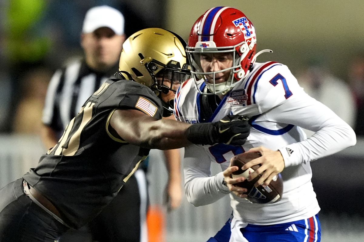 Parking Louisiana Tech Bulldogs at Missouri State Bears Football