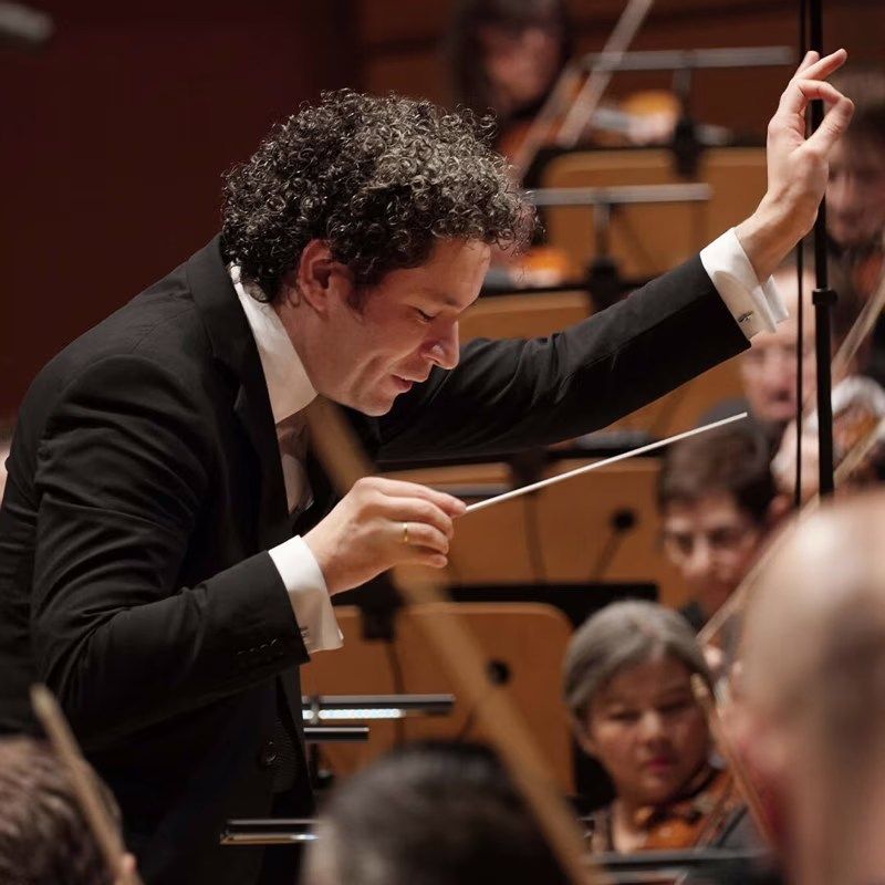 D\u00eda de Los Muertos with Dudamel