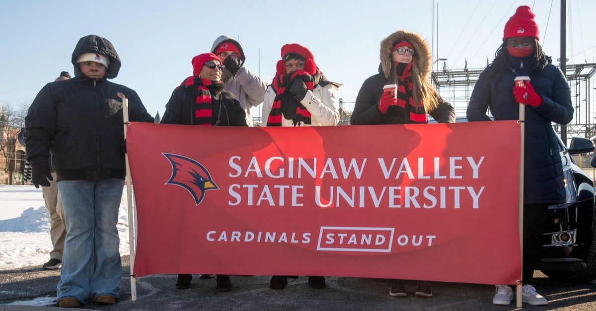 Saginaw Valley State Cardinals vs. Roosevelt Lakers
