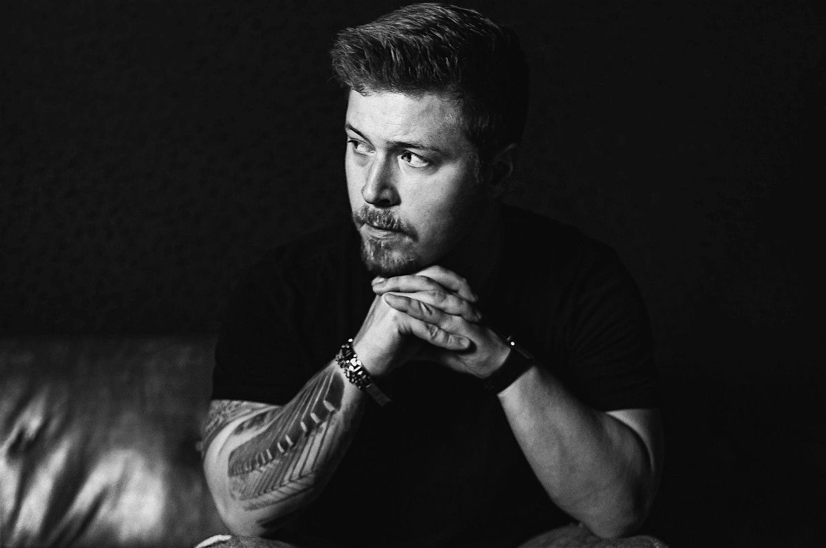 Jonny Keys Hughes | Cotton Court & Midnight Shift | Broadway Street, TX