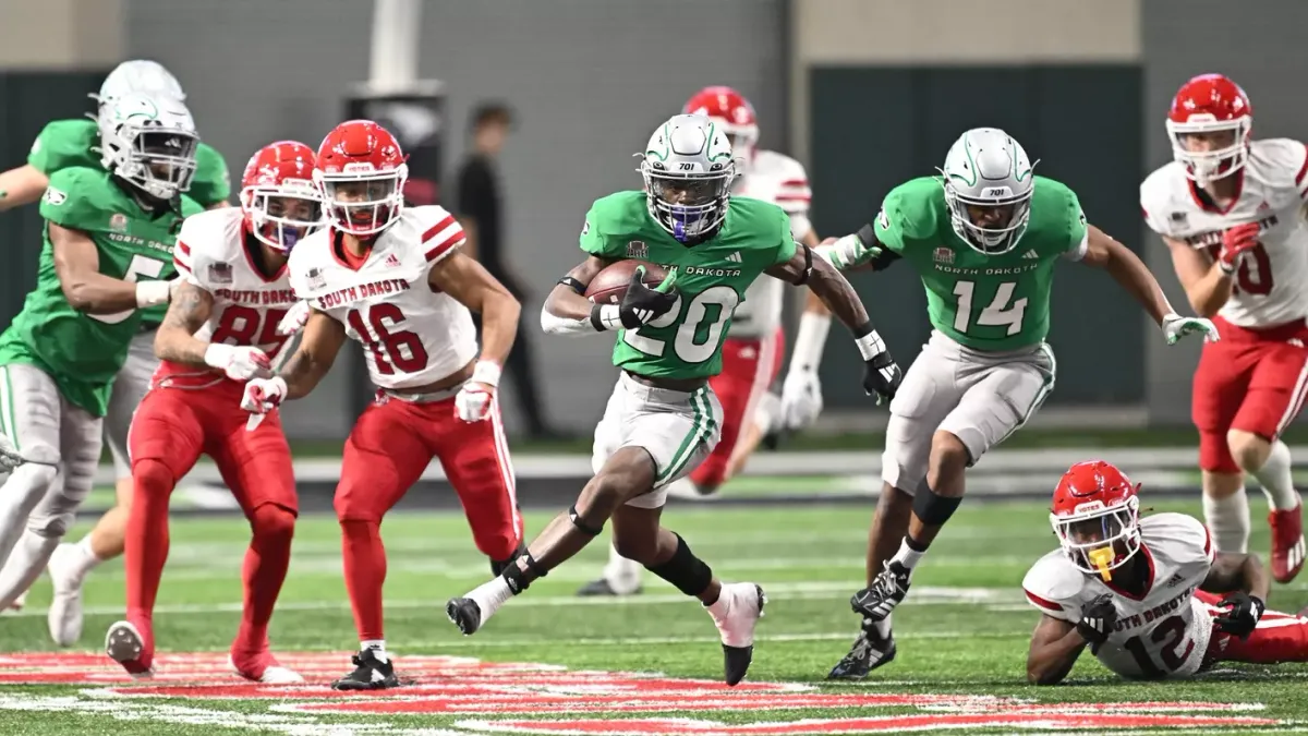 Illinois State Redbirds at South Dakota Coyotes Football