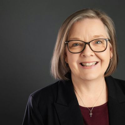 Lynn Thames | Salt And Soul Travel