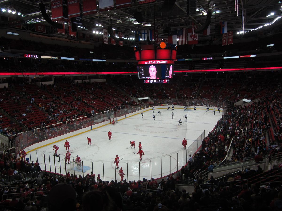 Philadelphia Flyers at Carolina Hurricanes - Eastern Conference Second Round (Game 7, Home Game 4)