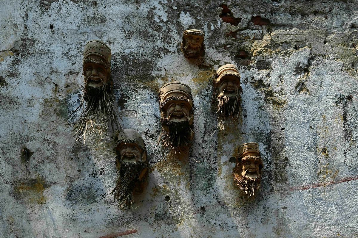 Mummies, warrior queens & raucous rulers: Tasting & Talk with Wet Ink -LIVE