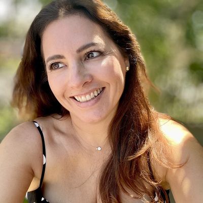 Lucia Lanatta (Enlightened Transformation LLC)