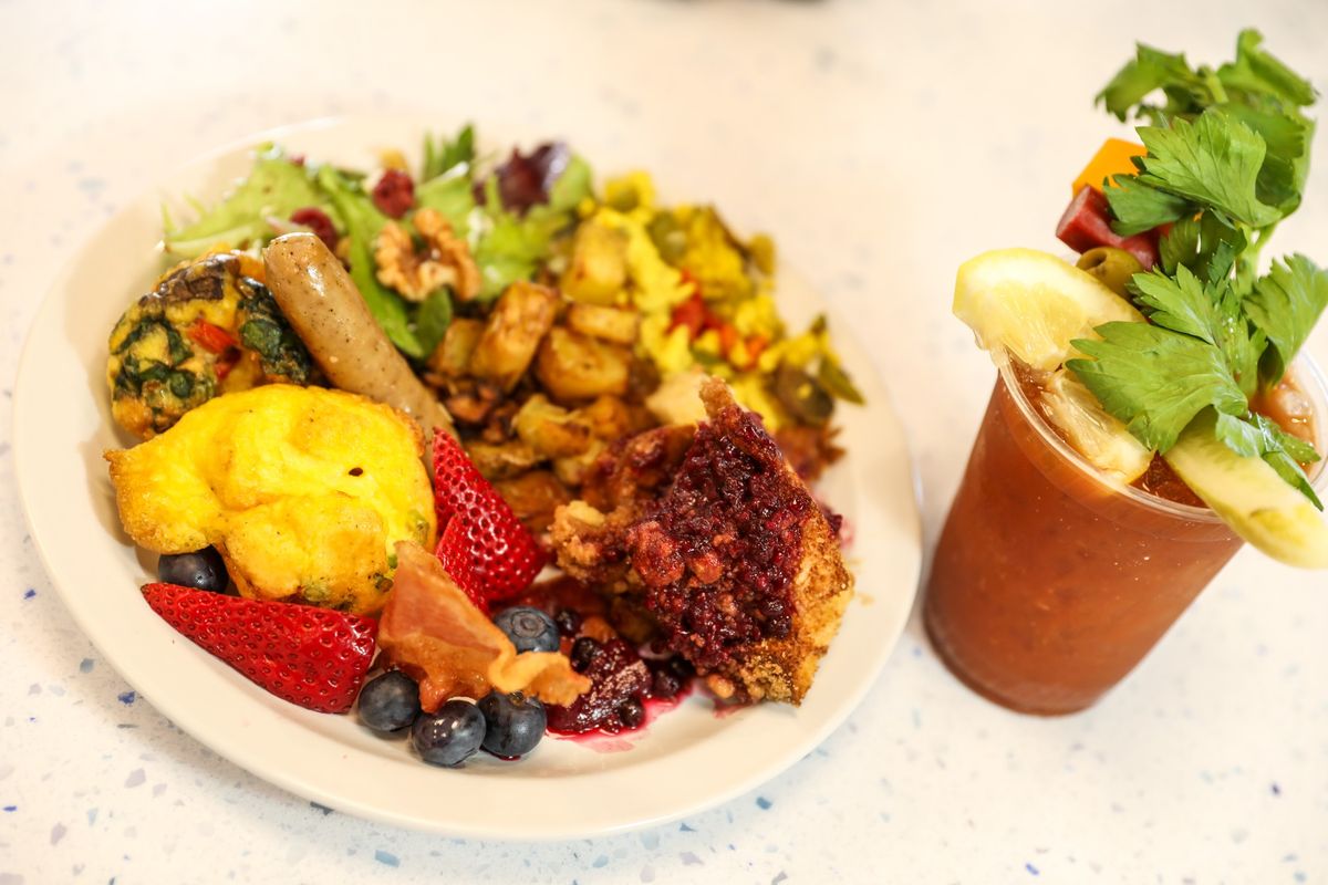 Sunday Brunch at MMFC: Eau Claire Location