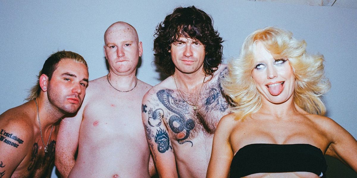 Amyl and The Sniffers: Cartoon Darkness Tour