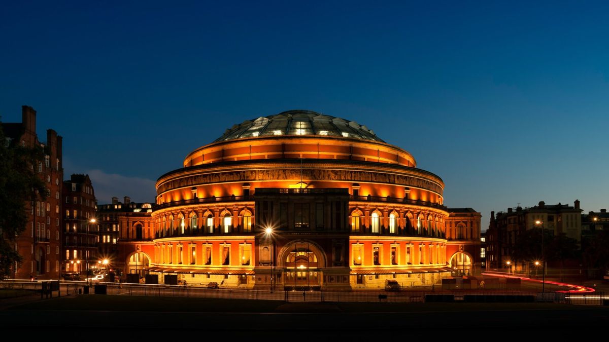 Los Angeles Philharmonic: Dalia Stasevska - Rhapsody in Blue & The New World