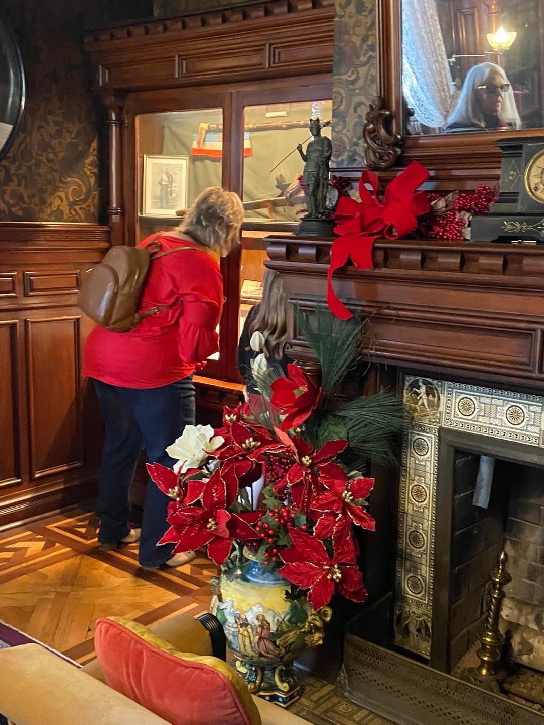 Christmas Tea and Open House at the Gov. Oglesby Mansion