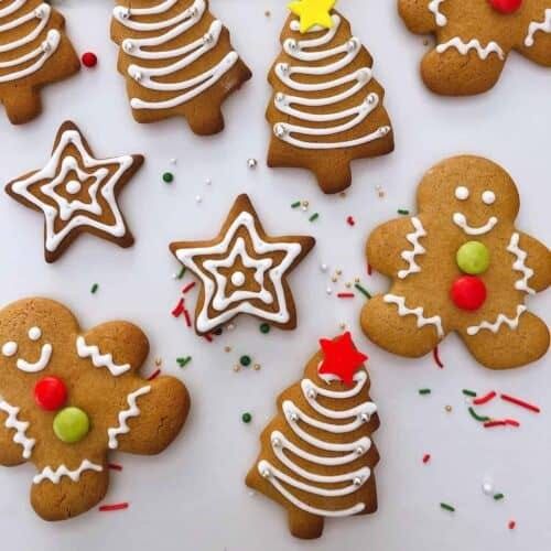 Gingerbread Decorating