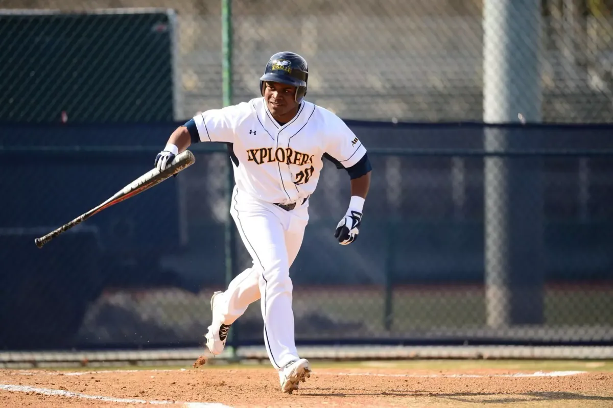 Parking La Salle Explorers at Temple Owls Mens Basketball