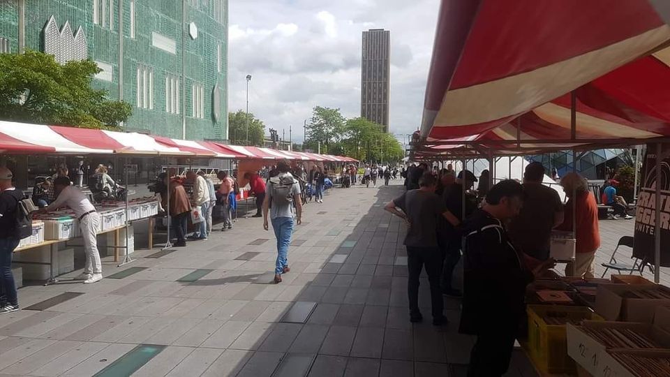 2 MEI 18 SEPTEMBERPLEIN EINDHOVEN