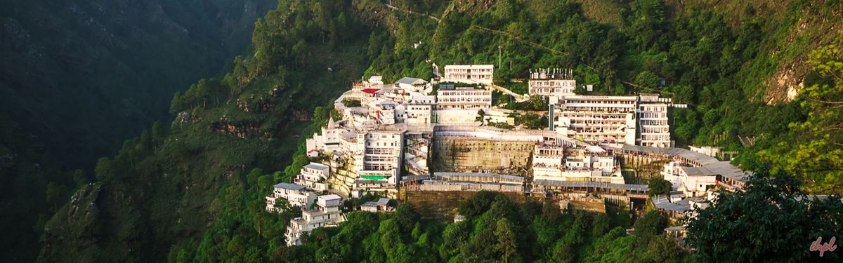 Vaishno Devi Group Trip with Patnitop 4N5D