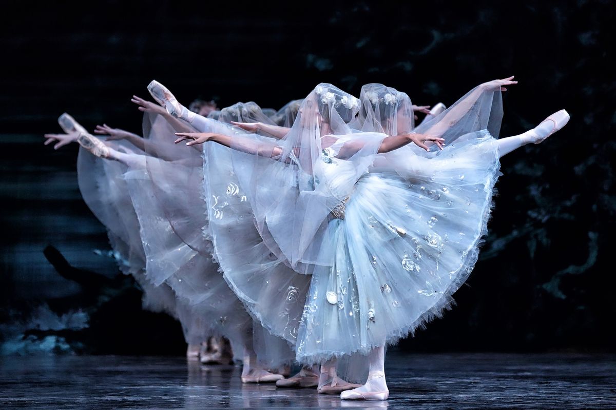 Giselle - The National Ballet of Canada \/ Le Ballet national du Canada