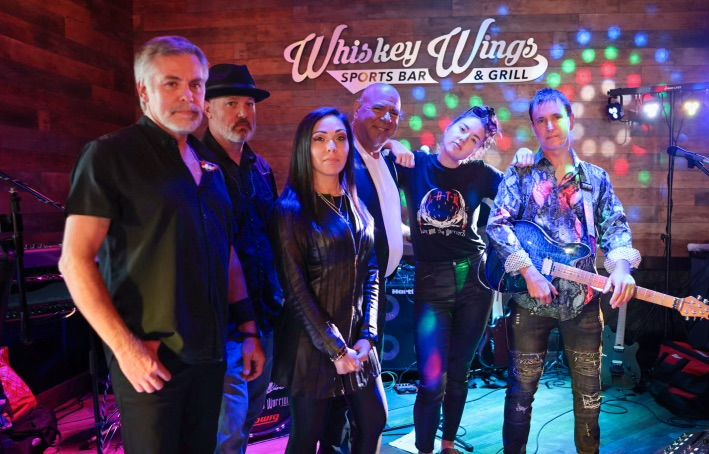 Luna & The Warriors LIVE at Whiskey Wings!