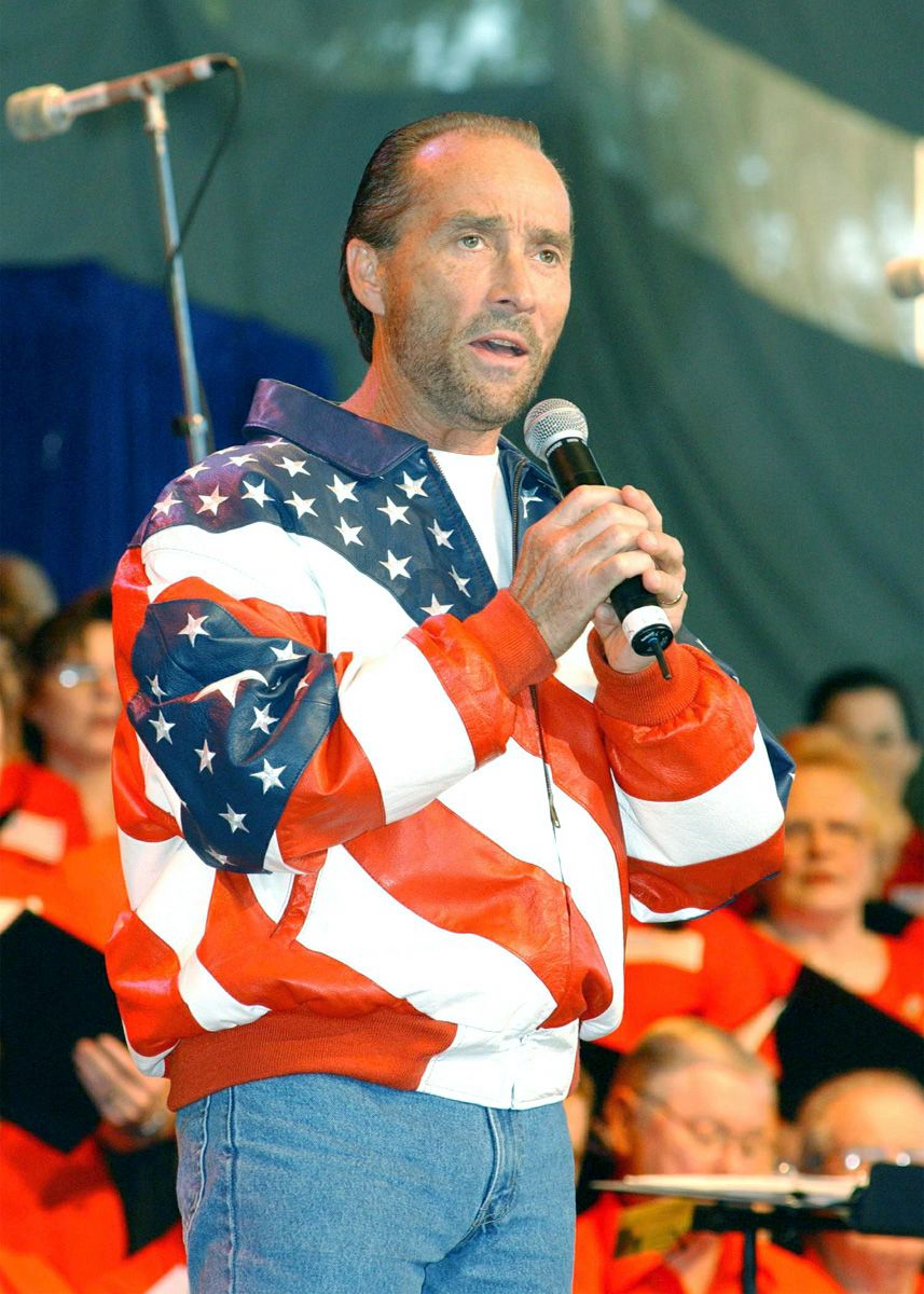 Lee Greenwood at Crystal Grand Music Theatre