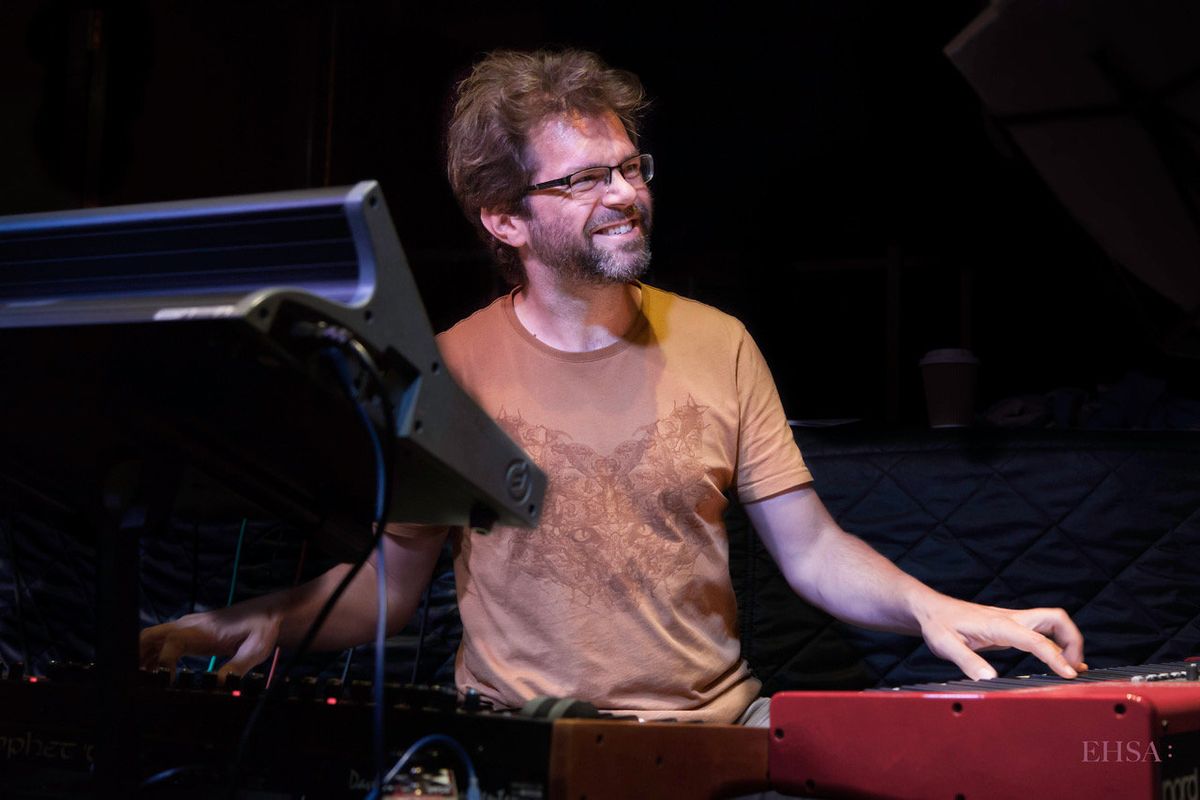 Tom Cawley - Piano & Electronics