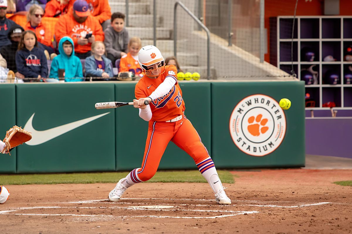 Charlotte 49ers at Clemson Tigers Softball