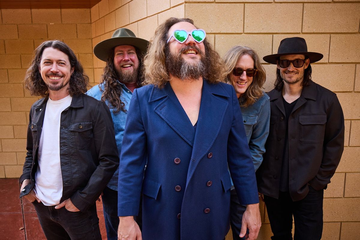 MY MORNING JACKET "is" ON TOUR!