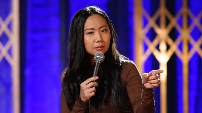 Leslie Liao at Irvine Improv