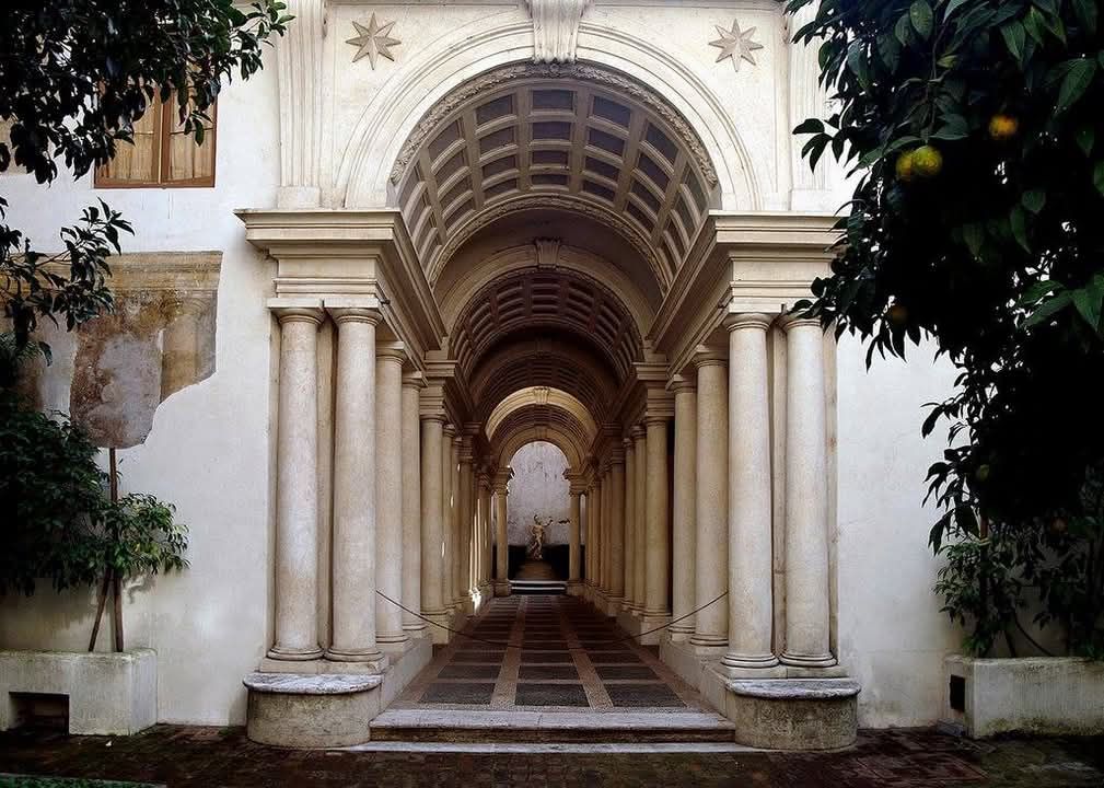 Visita alla Galleria Spada e alla prospettiva del Borromini 