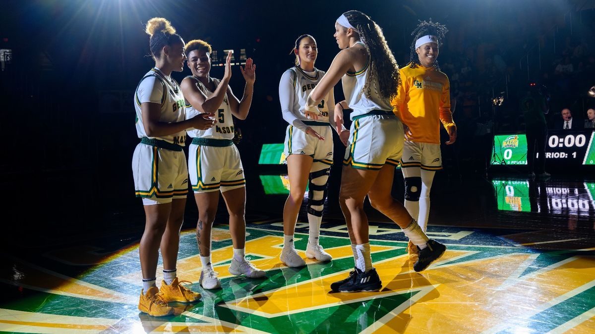 Parking Florida Gulf Coast Eagles at George Mason Patriots Womens Basketball