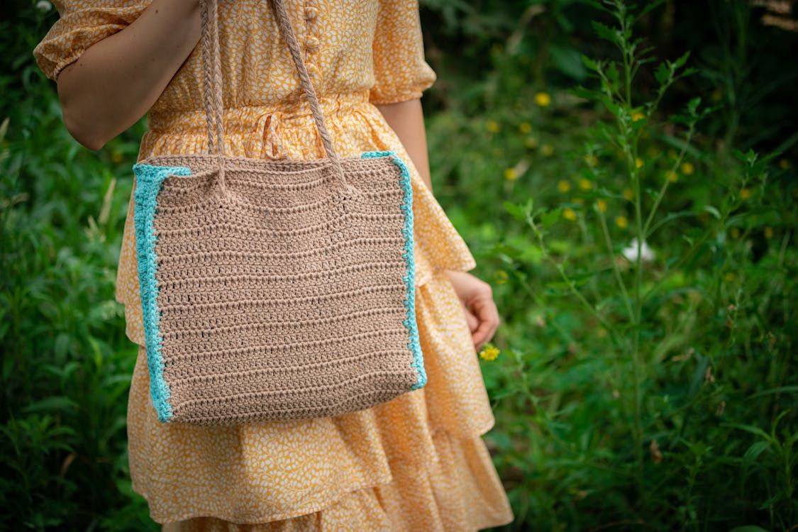 Master the Art of Crafting: Granny Square Crochet Bag Class - Part 2