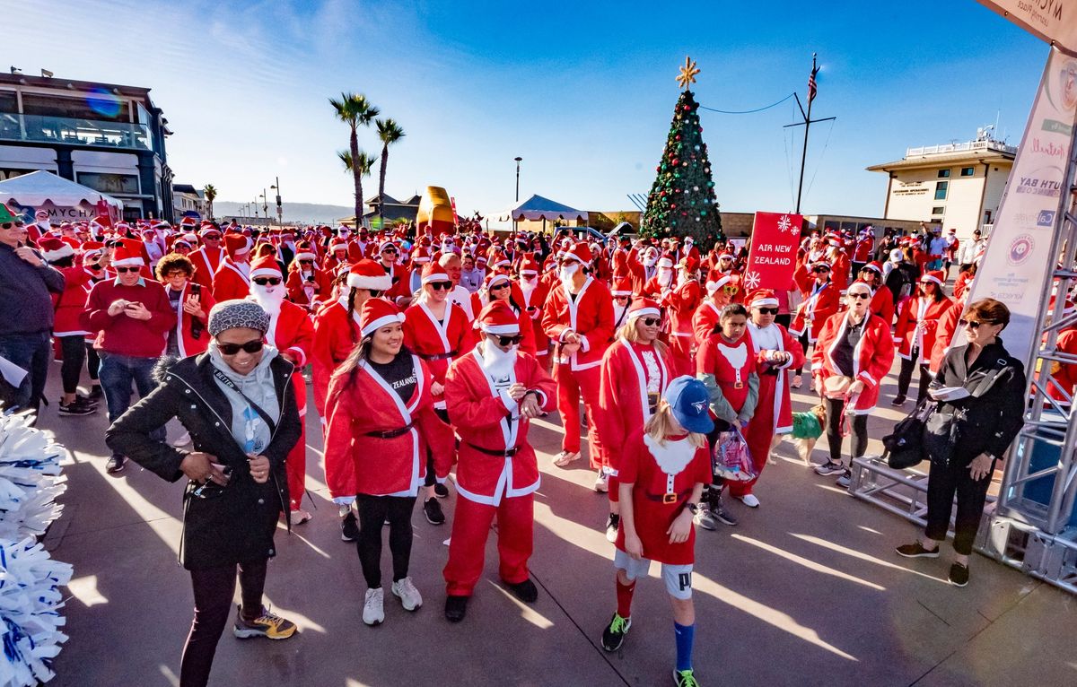 The 6th Annual Santa Stroll