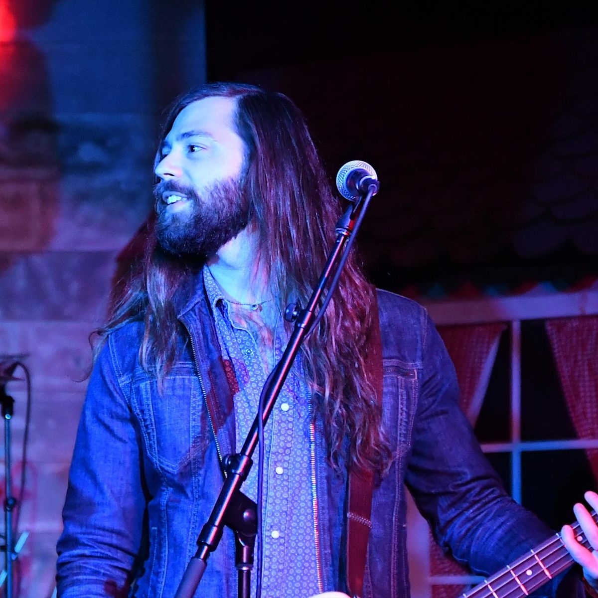 A Thousand Horses