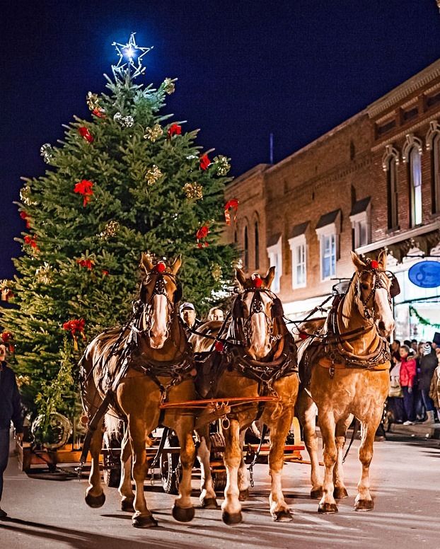 Manistee Sleighbell Parade